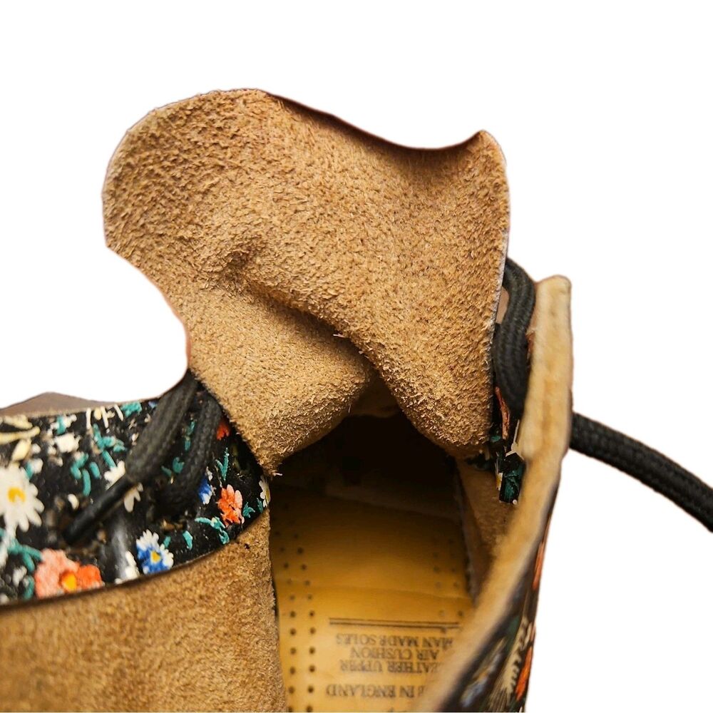 DR. MARTENS BLACK FLORAL BOOTS MADE IN ENGLAND RARE VINTAGE 13C UK / 1Y US - Picture 16 of 16